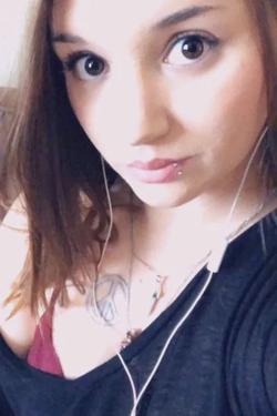 Flipped Chat AI – Chat s Kelci Tretheway