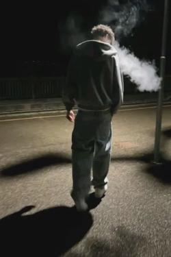 AI trò chuyện đảo ngược – Trò chuyện với Mathew