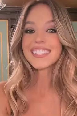 Flipped Chat AI – Sembang dengan Sydney Sweeney 