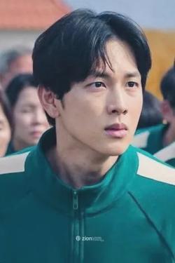 FlippedチャットAI – Myung-Giとチャット
