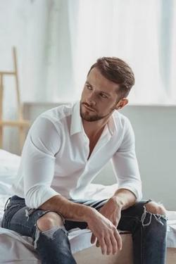 Flipped Chat AI – Chatta med Adrien Volcaire