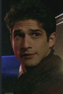 Flipped chat ai - makipag -chat sa Scott mccall