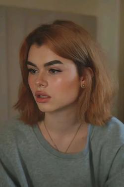 Flipped Chat AI – Чат с Соня 