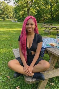 Omgedraaide chat AI – Chat met Tahlia Monroe