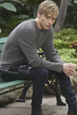 Flipped chat ai - makipag -chat sa Will Tudor