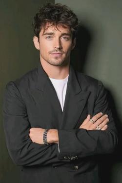 Αναστροφή συνομιλίας AI – Συζήτηση με Charles Leclerc