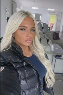 Flipped Chat AI – Csevegés Ava