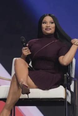 Flipped Chat AI – Chat Nicki Minaj 