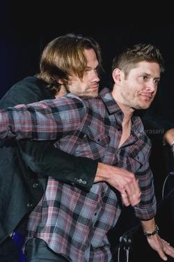 Omgedraaide chat AI – Chat met Jared Padalecki 
