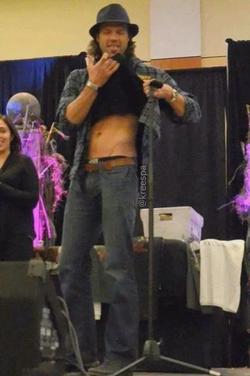 Flipped Chat AI – Bate-papo com Jared Padalecki 