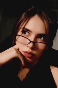 Flipped Chat AI – razgovarajte s Mary 