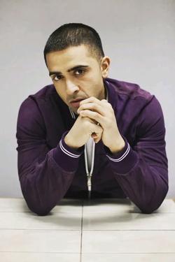 फ़्लिप्ड चैट AI – Jay Sean  के साथ चैट करें