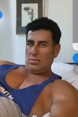 Flipped Chat AI – Chatear con Rafael Tordes
