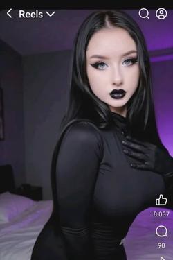 Flipped Chat AI – Чат с Manuela