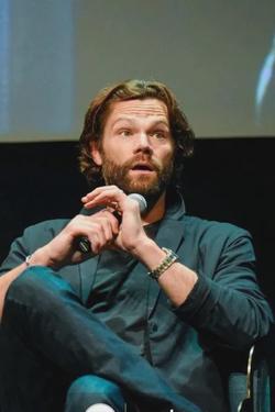 Omgedraaide chat AI – Chat met Jared Padalecki 