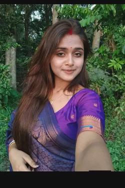 Flipped Chat AI – แชทกับ Bengali mom 