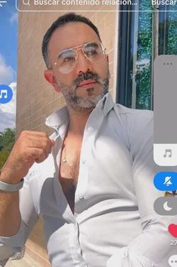 Flipped Chat AI – Chat Luciano Valenti