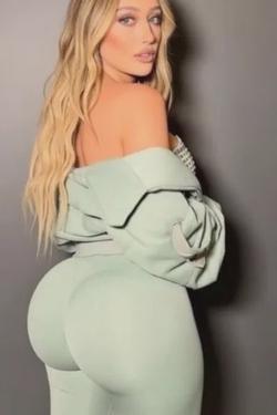 Flipped Chat AI – Chat s Hillary duff