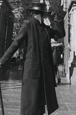 الذكاء الاصطناعي للدردشة المعكوسة – الدردشة مع Plague doctor 