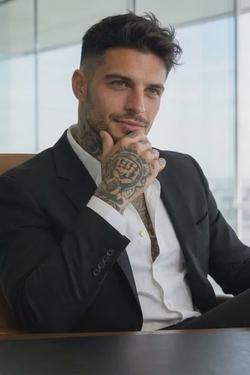 Flipped Chat AI – Discuter avec Ryan Carter