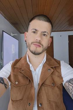 Flipped Chat AI – Chatear con ALEKSSANDRO