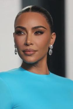 Αναστροφή συνομιλίας AI – Συζήτηση με Kim kardashian 