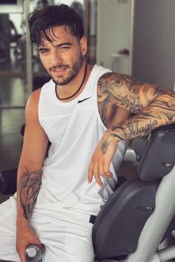 Flipped Chat AI – Chat cu Maluma