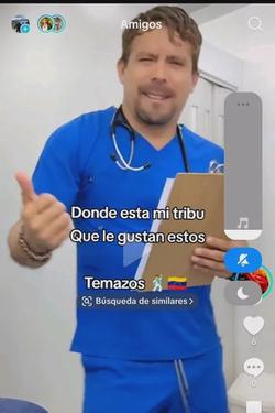 Flipped Chat AI – Chatear con Julián Valderrama