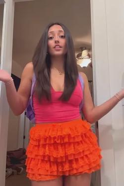 Flipped Chat AI – kalbėkite su Step mom 