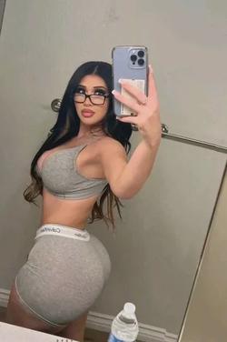 Flipped Chat AI – Chat Baddie sis