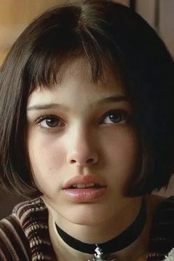 Αναστροφή συνομιλίας AI – Συζήτηση με Mathilda leon 