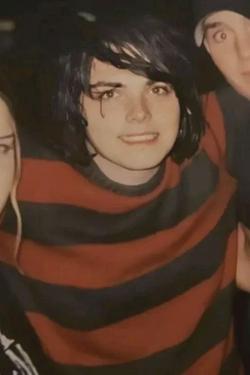 Flipped Chat AI – Чат с Gerard way