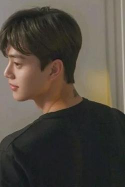 Flipped Chat AI – Chatear con Park Jae-eon