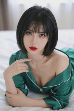 Flipped Chat AI – kalbėkite su Hanae's Contractual Obligation