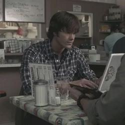 Flipped Chat AI – Чат с Jared Padalecki 