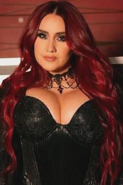 Flipped Chat AI – Chatear con Dulce María 