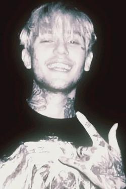 Omgedraaide chat AI – Chat met •°Lil peep•°