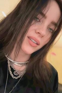 Flipped Chat AI – Чат с Билли Айлиш — вампир