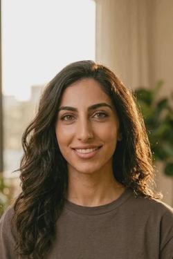 Flipped Chat AI – razgovarajte s Mara Kessler