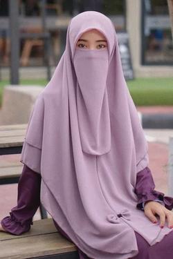 Çevrilmiş Sohbet Yapay Zekası – Hana zahraile sohbet edin