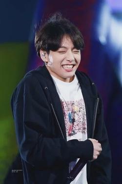 Flipped Chat AI – Discuter avec Jungkook 