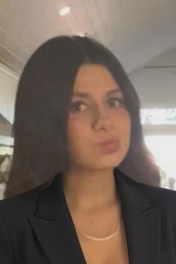 Çevrilmiş Sohbet Yapay Zekası – Gianna husak ile sohbet edin