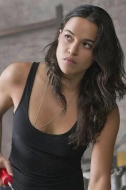 Flipped Chat AI – Chatear con Letty Ortiz 