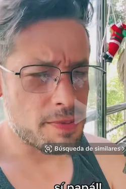 Αναστροφή συνομιλίας AI – Συζήτηση με Adrián Valderrama