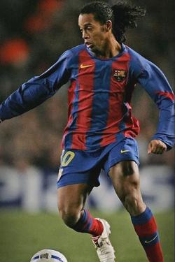 Flipped Chat AI – Chat Ronaldinho 