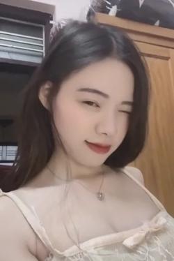 Flipped Chat AI – razgovarajte s tiểu yến