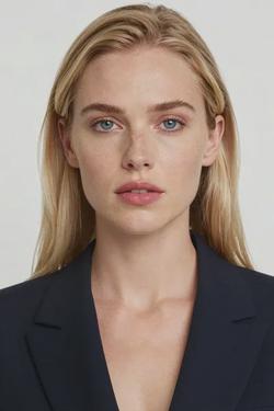 Flipped Chat AI – 與 Elara van der Meer 聊天