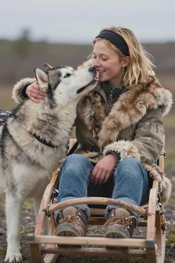फ़्लिप्ड चैट AI – Ivalu Husky के साथ चैट करें