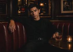 Flipped Chat AI – Чат с Andrés
