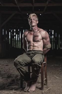 Flipped Chat AI – Chatta con Duke West